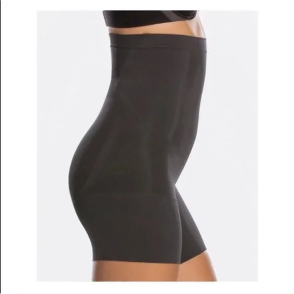 Spanx Oncore High-Waisted Shaping Short - Picture 3 of 5